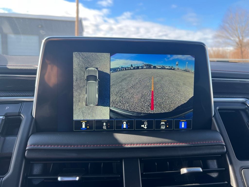 2024 Chevrolet Suburban RST